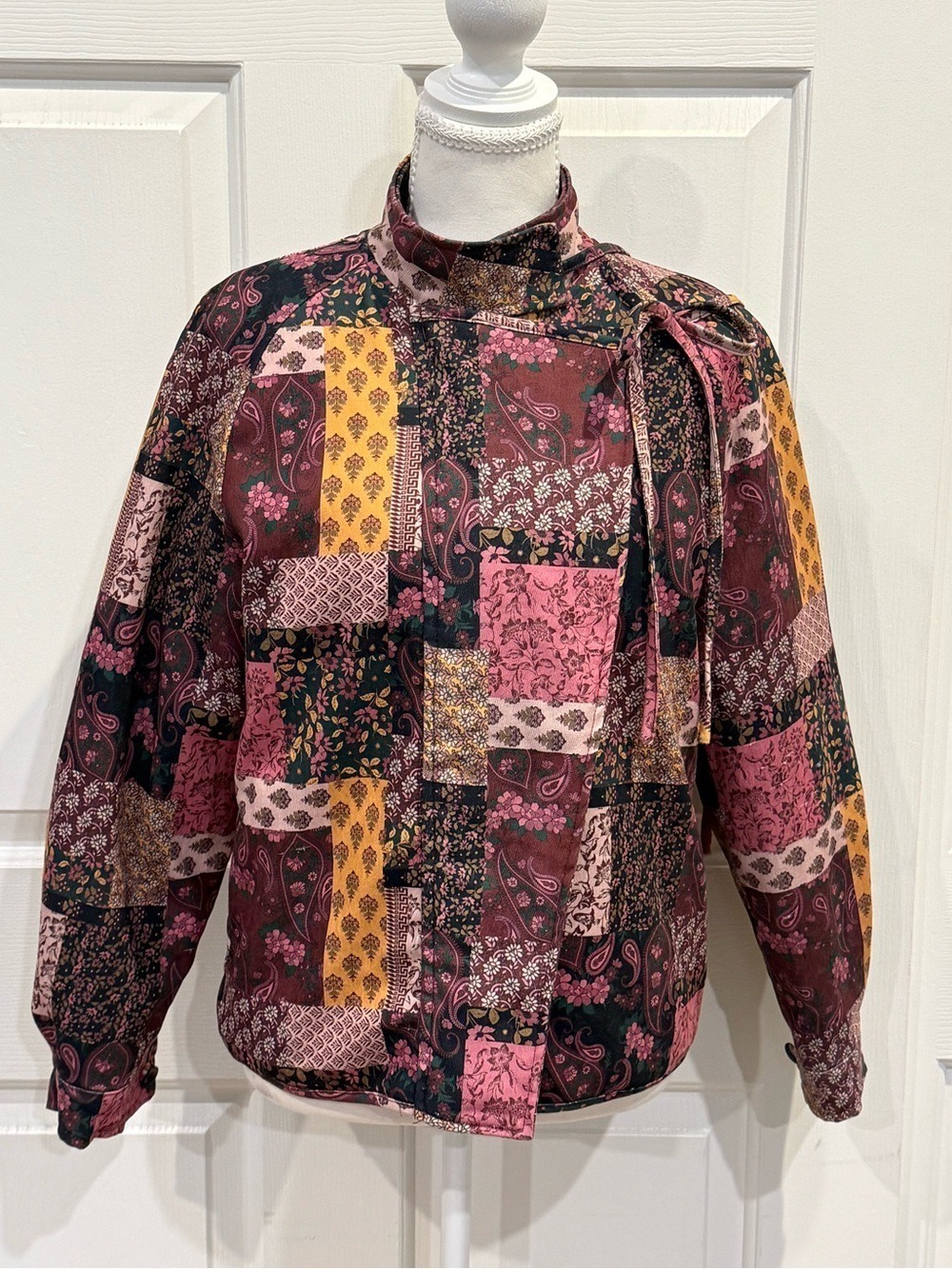 CIDER Patchwork Quilted Jacket XS Boho Floral Tie Neck Vintage Style - Picture 5 of 10